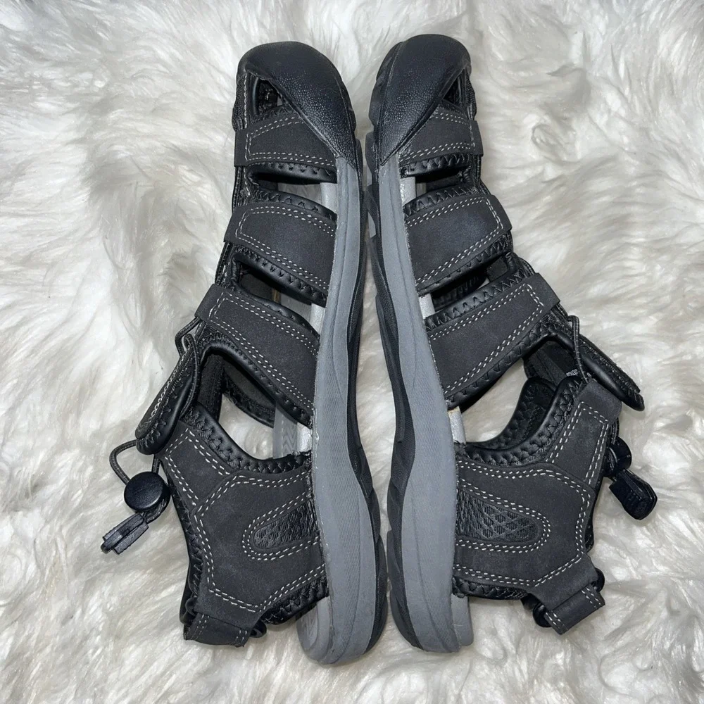 Khombu Travis Waterproof Fisherman Sandals Mens Size 8 M Black Hiking‎ Camping